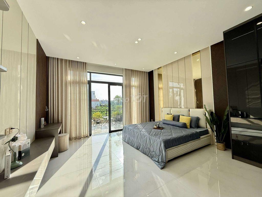 Siêu Phẩm 5m x 22m. 3 Tầng Ô Thang Máy Mặt Tiền Nhánh Thạnh Xuân 25