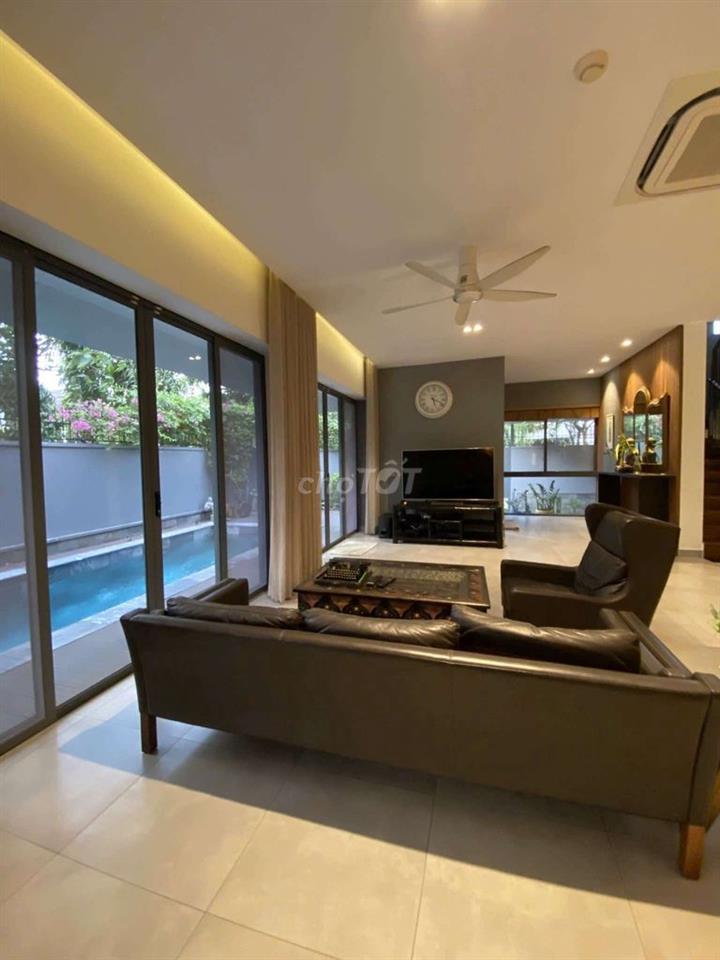 Biệt thự đẳng cấp 15m x 20m. Có Hồ Bơi Góc Ngã Tư Đường 25m Thạnh Xuân