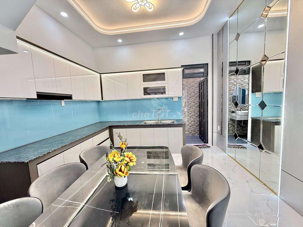 Nhỉnh 5 tỷ Nhà phố 3 tầng Full Nội thất 1/ Hẻm 7m thông Hiệp Thành 13