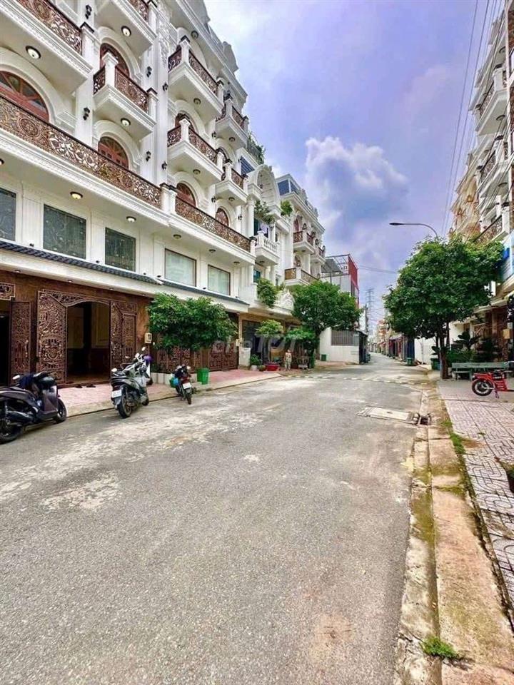 Biệt Thự mini xây 5 Tầng Thang Máy Hẻm 13m thông Khu VIP Trần Thị Năm