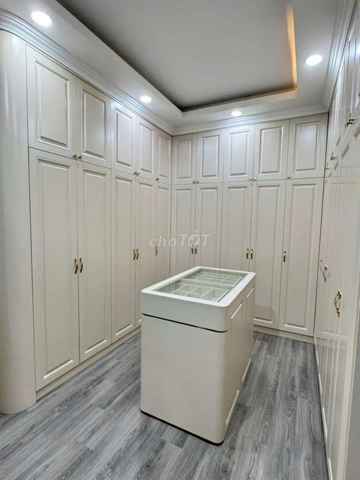 Biệt Thự mini xây 5 Tầng Thang Máy Hẻm 13m thông Khu VIP Trần Thị Năm