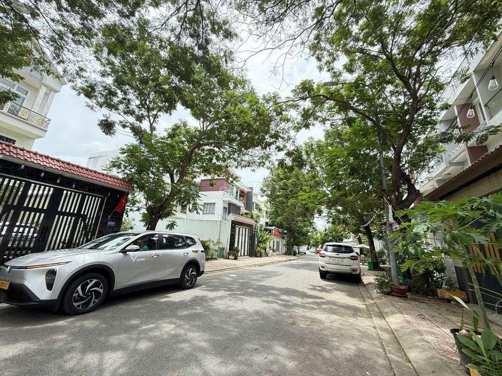 Lô đất đẹp 5m x 25m. MT trục chính Khu biệt Thự Hà Đô Lê Thị Riêng