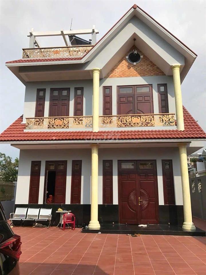 Biệt thự sân vườn hơn 500m2 3 Tầng. Ngang 30m Khu Biệt Thự  Phú Nhuận