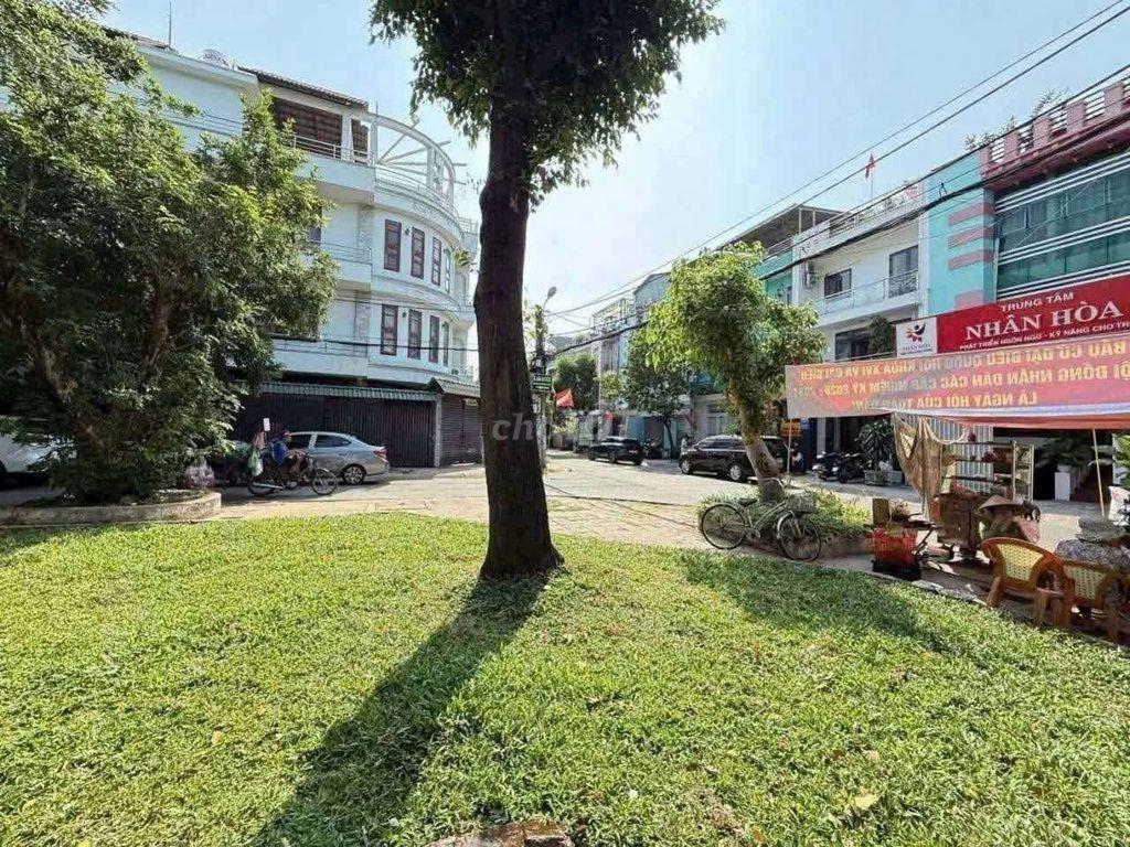 Nhà Phố 6m x 20m. Xây 1 Hầm 3 Lầu View Công Viên KDC K82 1/ Tô Ký