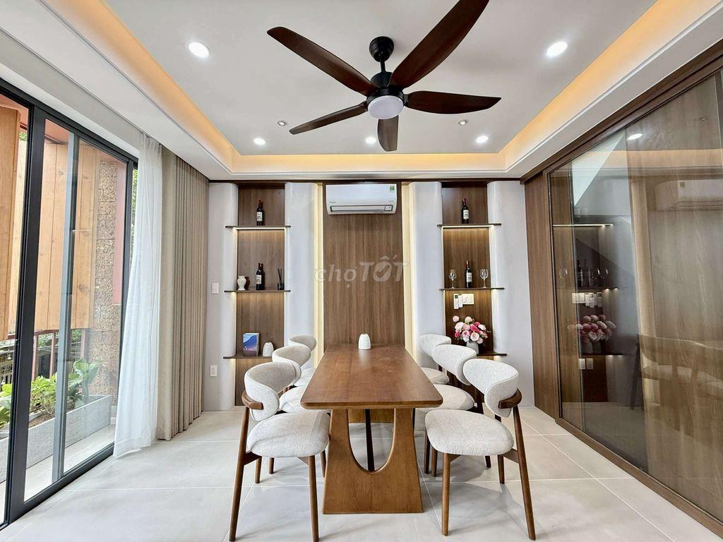 Siêu phẩm Thiết Kế Độc Bản Có Thang Máy Hẻm 12m thông Thạnh Xuân 25