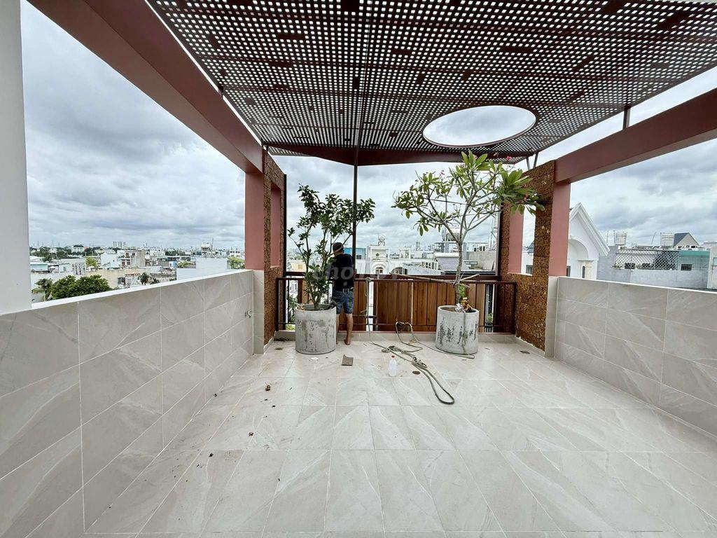 Siêu phẩm Thiết Kế Độc Bản Có Thang Máy Hẻm 12m thông Thạnh Xuân 25