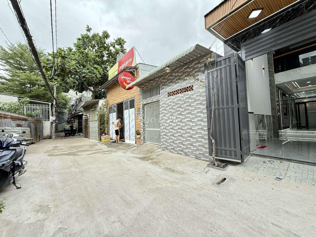 Nhà Phố 4m x 15m. xây 4 Tầng Hẻm 6m Thông Lê Văn Khương