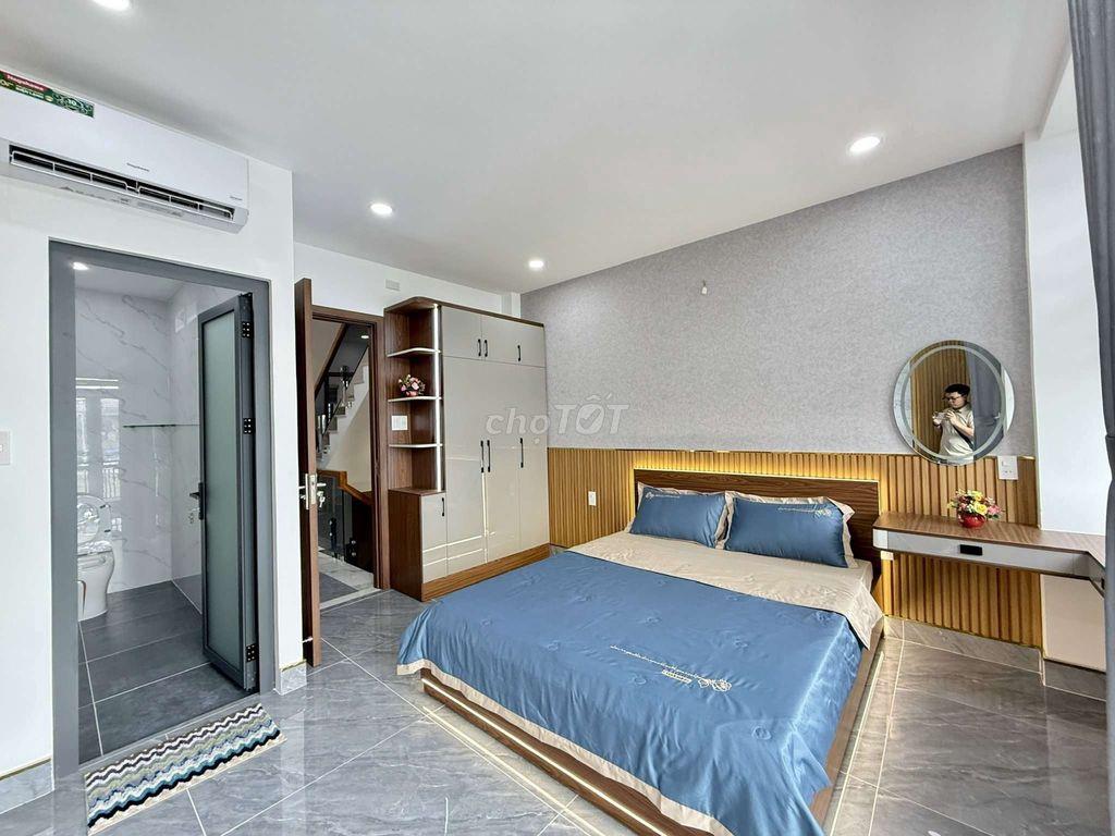 Nhà Phố 4m x 15m. xây 4 Tầng Hẻm 6m Thông Lê Văn Khương