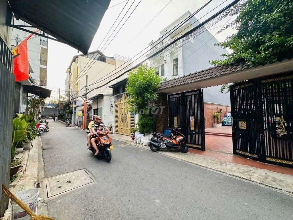 Biệt thự sân vườn 9m x 37m. 330m2 thổ cư 1/ Lê Thị Riêng
