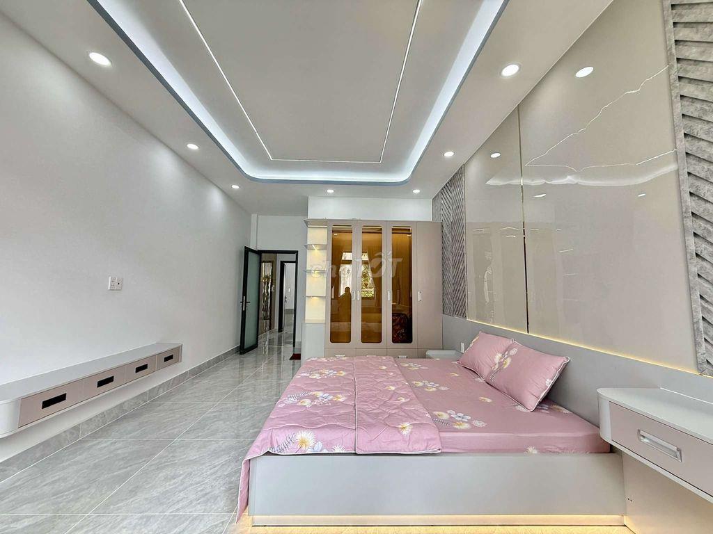 Nhà Phố 4m x 16m. Xây 3 Tầng Full Nội Thất 1/ Chung Thị Minh ( HT31)