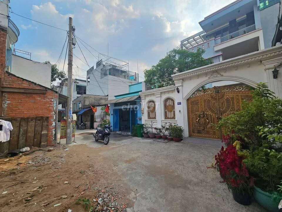 Lô đất đẹp 4,7m x 21m. 97m2. Hẻm xe hơi Đường Trương Thị Hoa ( TTH07)
