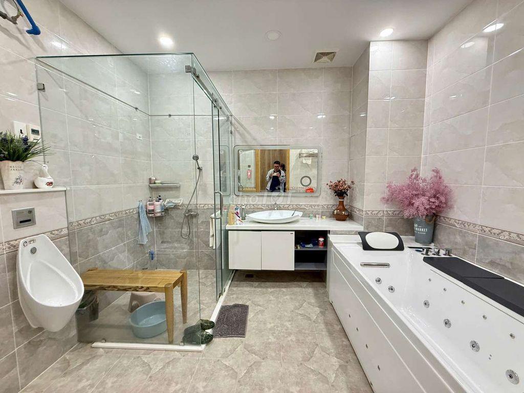 Siêu Phẩm 5m x 17m. Xây bán hầm 3 Lầu 1/ Hiệp Thành 35. Ngay Bia Tiger