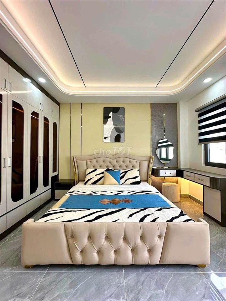 Nhà Phố 4,3m x 20m. 5 Tầng Thang Máy Mặt Tiền Đ. Trung Mỹ Tây 01