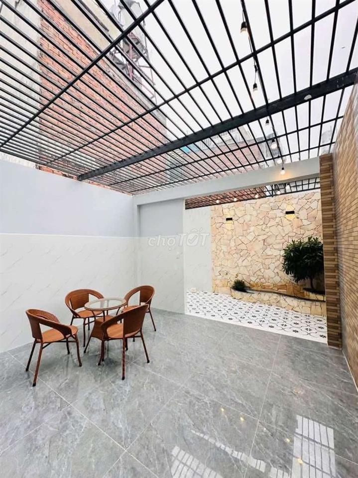 Siêu Phẩm 4,5m x 25m. 4 Tầng Thang Máy Mặt Tiền nhánh Đ. Tô Ngọc Vân