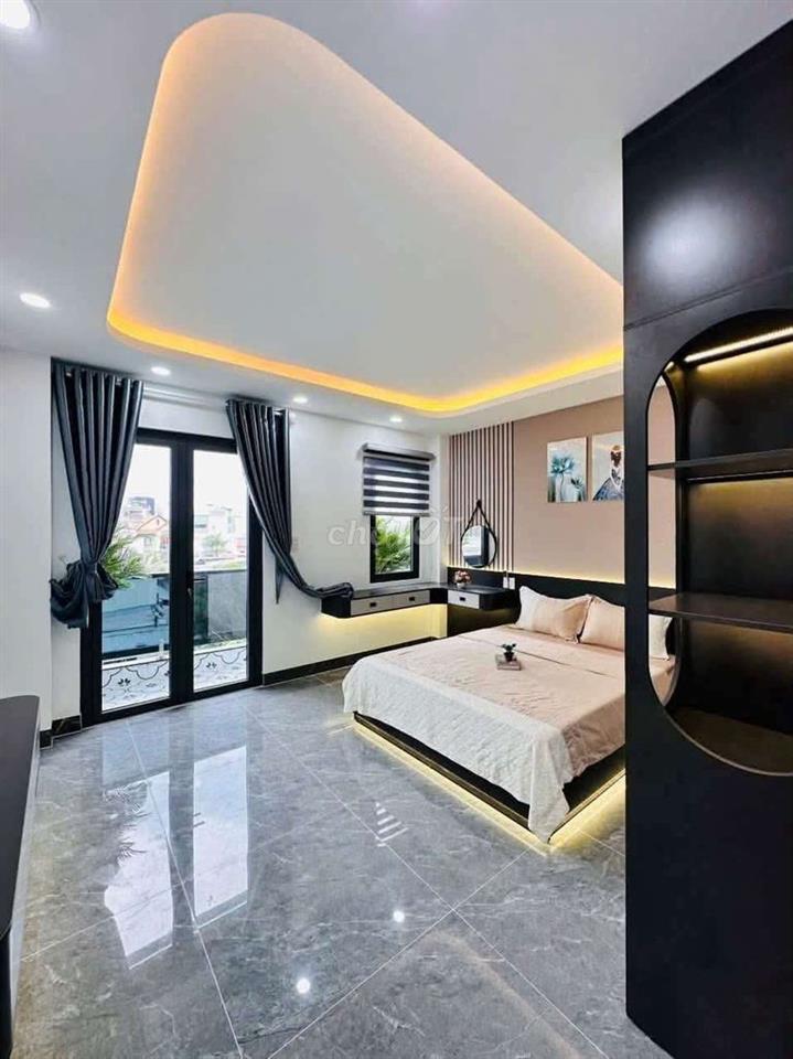 Siêu Phẩm 4,5m x 25m. 4 Tầng Thang Máy Mặt Tiền nhánh Đ. Tô Ngọc Vân