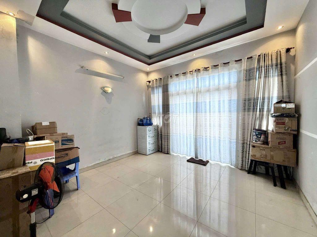 Nhà phố 3 Tầng Xây Thành 02 căn riêng biệt 1/ Ngắn Thới An 05