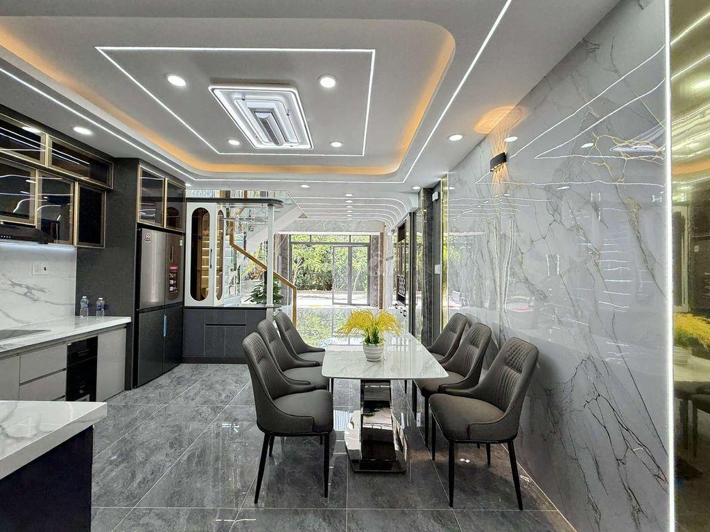 Nhà Phố 4,5m x 16m. 4 Tầng Mặt tiền Nhánh Thạnh Xuân 25. ( Cống Hộp 3)