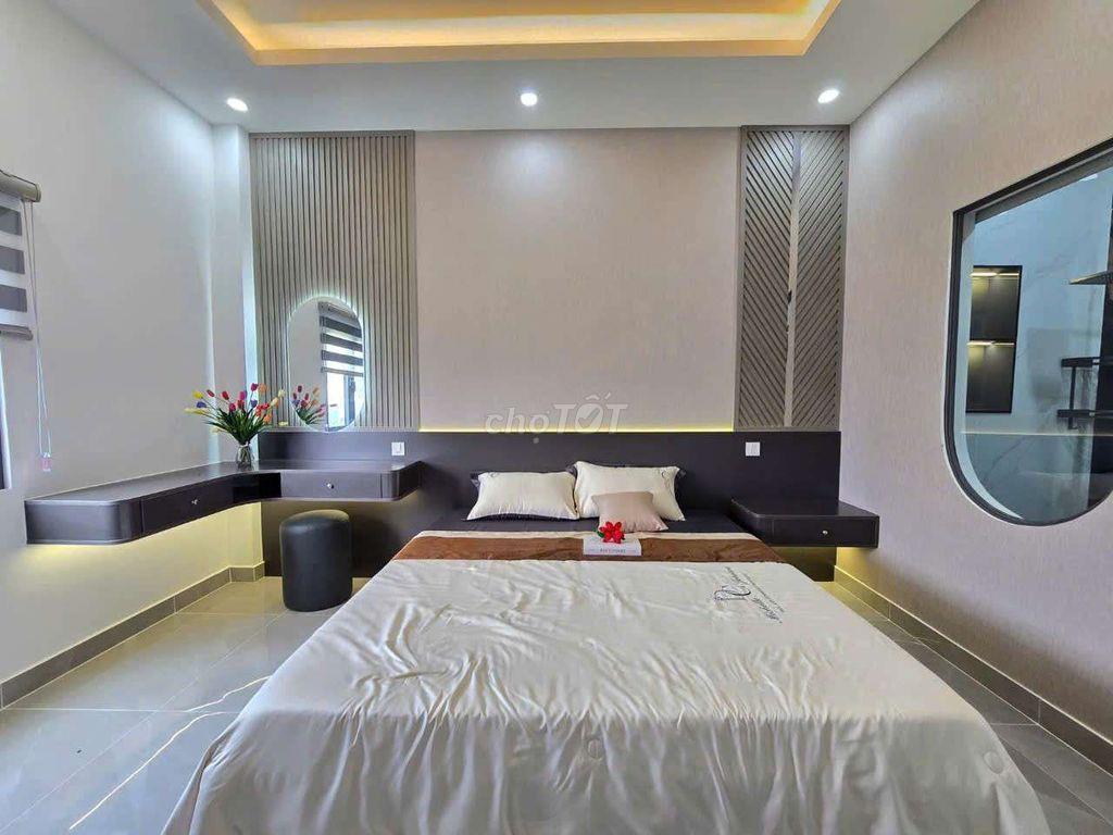 Xã lỗ Siêu Phẩm 4m x 15m. 4 Tầng 1/ Hẻm nhựa 8m thông Thạng Xuân 25
