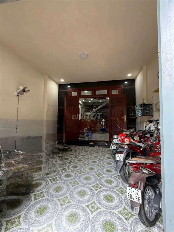 Nhỉnh 6 tỷ Nhà Phố 5,2m x 20m. 3 Tầng Hẻm 8M Tân Thới Hiệp 14