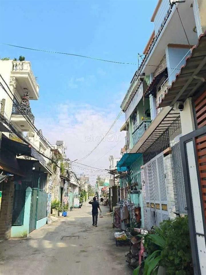 Nhà SHR 11,2m x 22m. hẻm thông 6M 1/ Lê Văn Khương