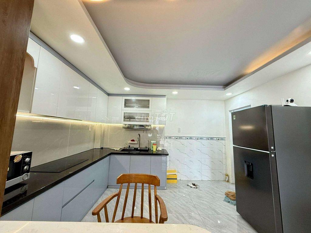 Nhỉnh 4 tỷ Nhà Phố ngang 5M Mặt Tiền Đường Trung Mỹ Tây 09