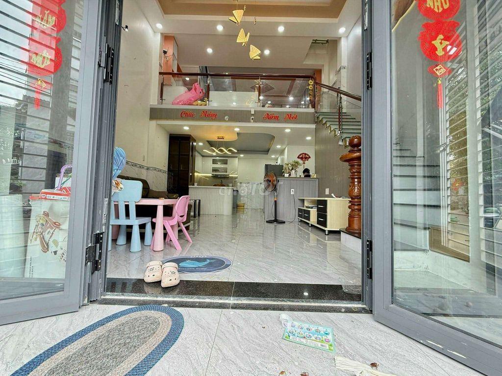 Nhỉnh 4 tỷ Nhà Phố ngang 5M Mặt Tiền Đường Trung Mỹ Tây 09