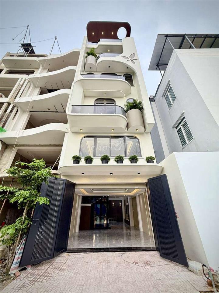 Siêu Phẩm Luxury Ngang 5M 5 Tầng Thang Máy. PN Master KDC Hà Đô River