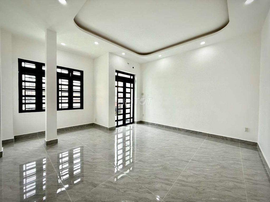 Nhà Phố 5m x 15m. 3 Tầng Mặt Tiền Đường Tân Thới Hiệp 08
