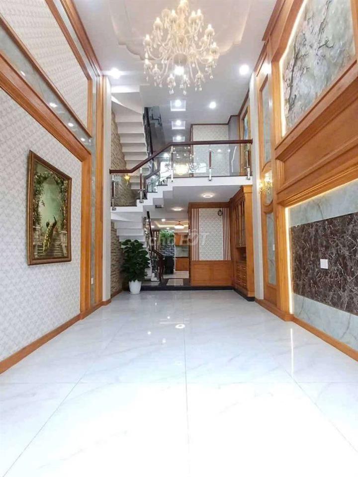 Siêu Phẩm 5 Tầng Có Thang Máy Mặt Tiền Đường Thạnh Lộc 29