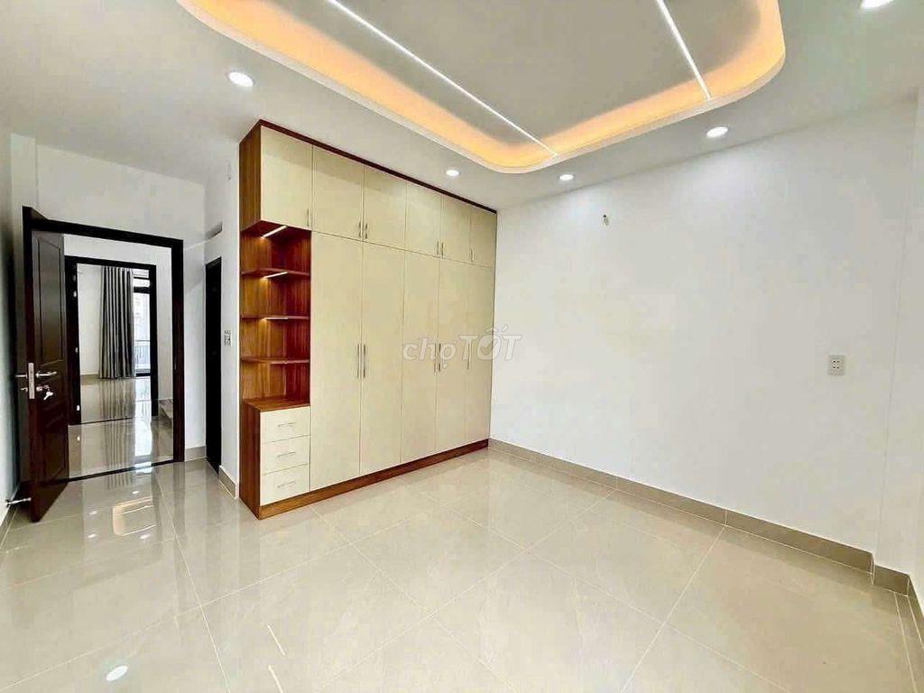 Nhà Phố 4m x 18m. 3 Tầng Đường Nguyễn Thị Đặng Ngay Ngã Tư TTH 07