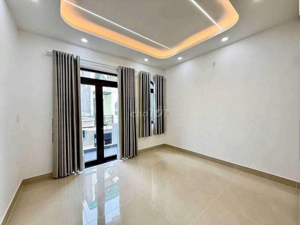 Nhà Phố 4m x 18m. 3 Tầng Đường Nguyễn Thị Đặng Ngay Ngã Tư TTH 07