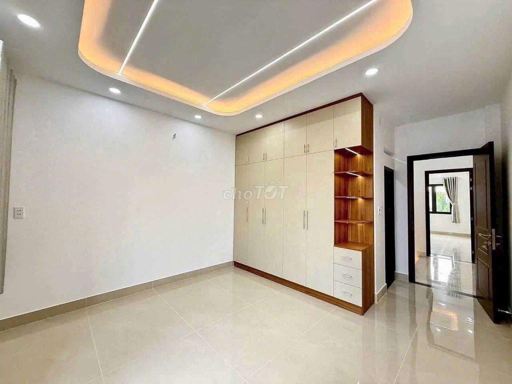 Nhà Phố 4m x 18m. 3 Tầng Đường Nguyễn Thị Đặng Ngay Ngã Tư TTH 07