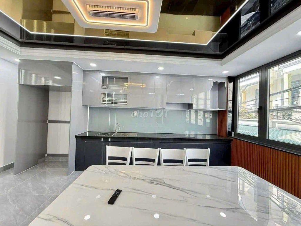 Nhà Phố 4 tầng Hẻm nhựa 6m Thông Lê Thị Riêng. Ngay Nguyễn Trung Trực