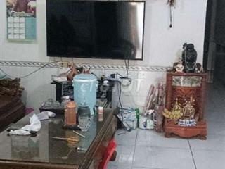 đi định cư nước ngoài cần bán nhà gần cổng trường quân sự quân khu 7
