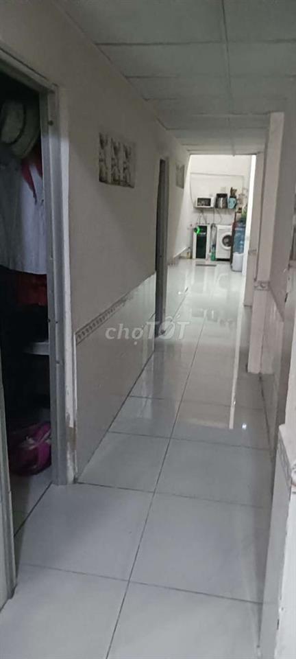 đi định cư nước ngoài cần bán nhà gần cổng trường quân sự quân khu 7