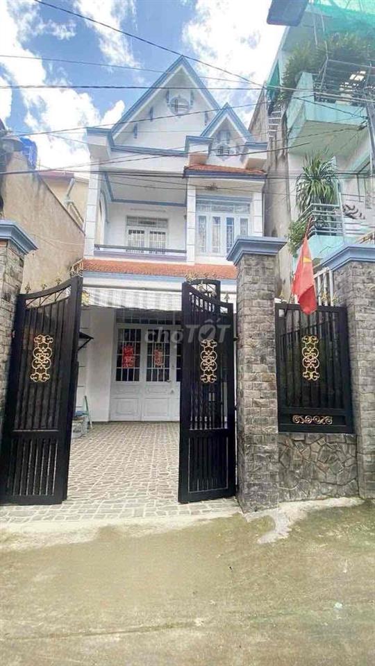 BÁN GẤP NHÀ 1 Trệt 1 Lầu Diện tích đẹp HẺM BA GÁC