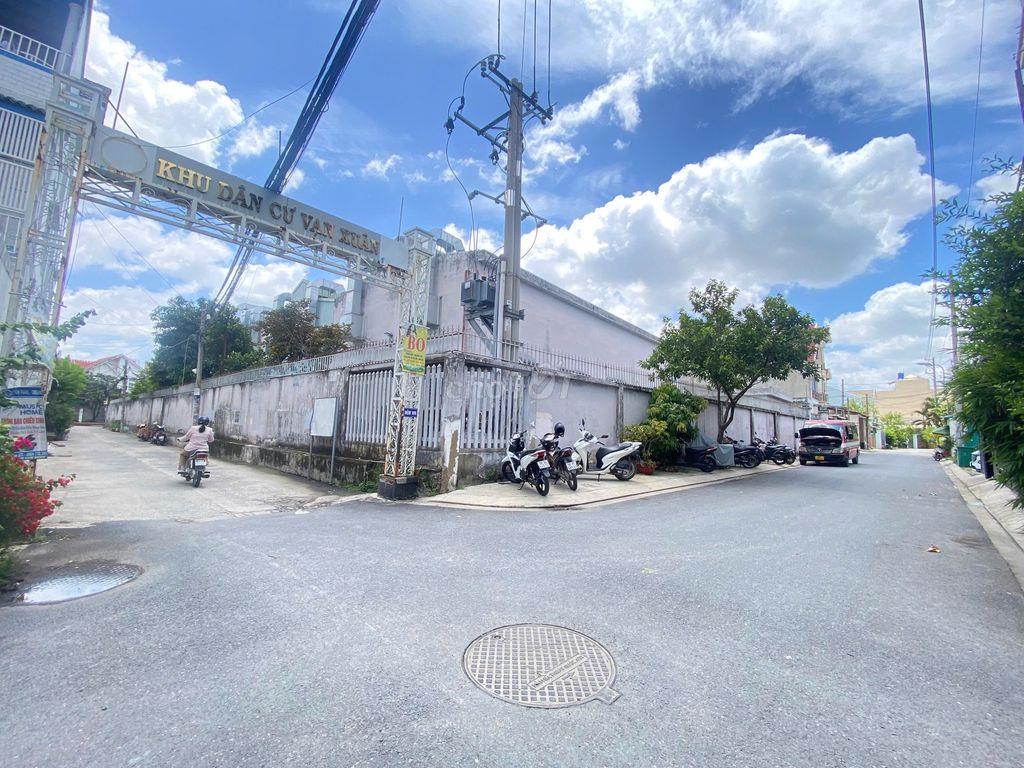 Bán đất 62.7m2 KDC Vạn Xuân Thạnh Xuân 38 Quận 12 sổ hồng đường thông