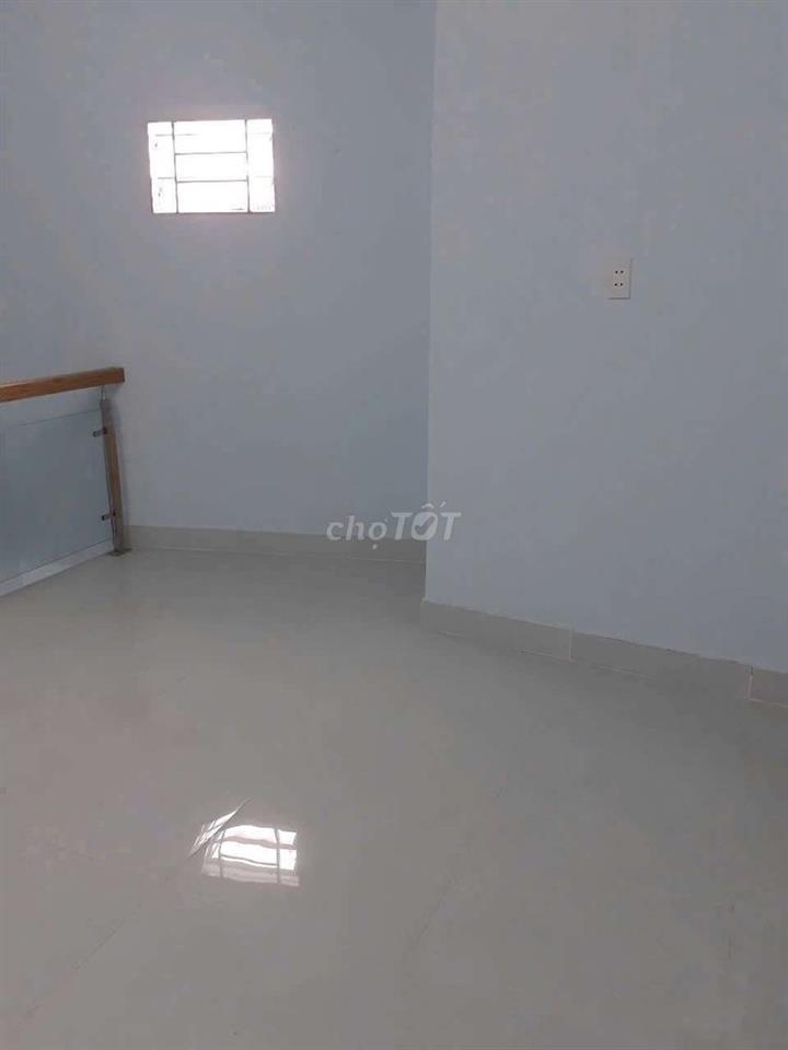 Nhà Giá rẻ Kê Khai 99, số nhà Quận. Chợ Hiệp Thành. Chính chủ
