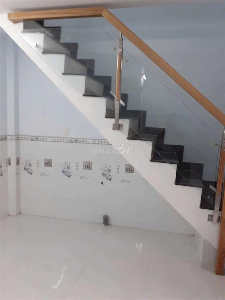 Nhà Giá rẻ Kê Khai 99, số nhà Quận. Chợ Hiệp Thành. Chính chủ