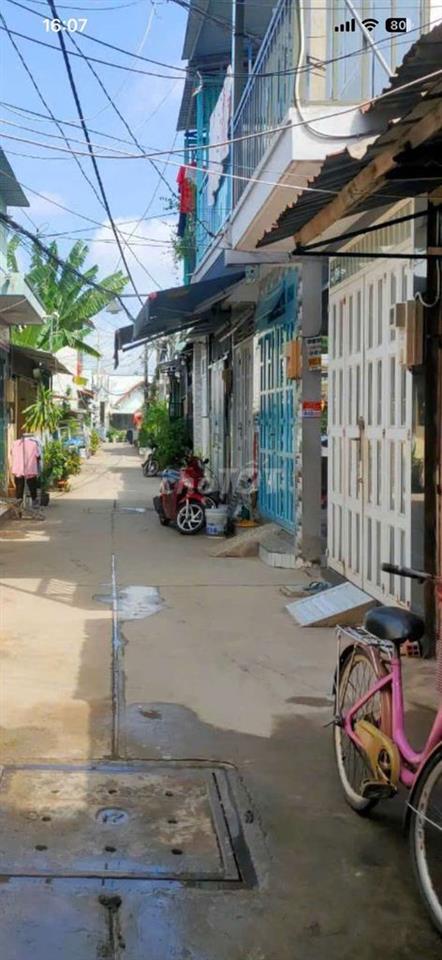 Nhà 4x6 đúc 1 Lầu 2PN Đường Đông Bắc Q12. Về Gò Vấp 5p. Hẻm rộng.