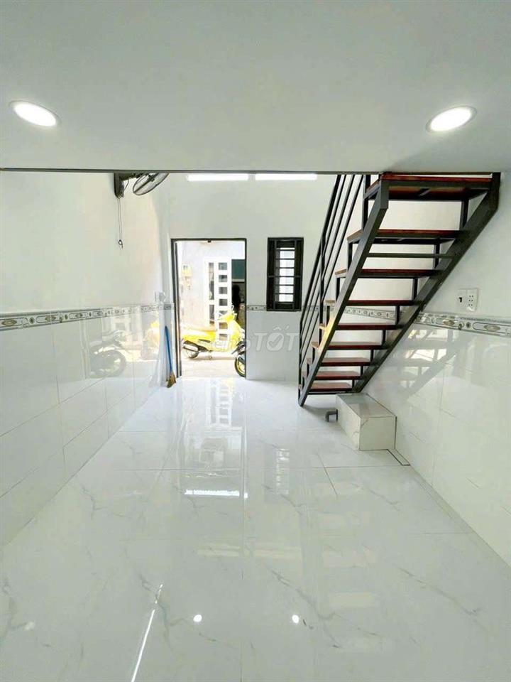 Bán Nhà gần BV Q12. bao quy hoạch 2PN2WC. hẻm 3m. Chính chủ