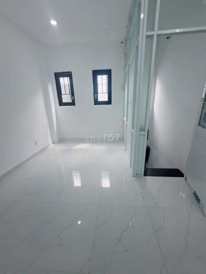 BÁN NHÀ chợ HIỆP THÀNH, 1TRỆT 1 LẦU. ĐẤT THỔ CƯ. BAO QUY HOẠCH