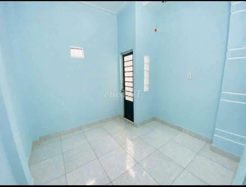 Nhà 2 lầu 4PN2WC. Lê Thị Riêng Q12. Gần UBND Quận. 