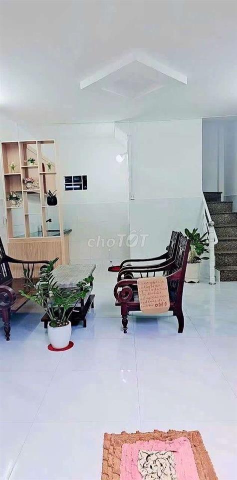 Nhà Chợ Đông Thạnh. 32m2. Đúc 1 lầu. 2PN2WC. Chính chủ