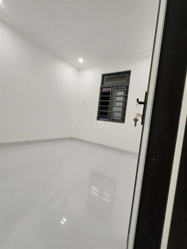 Nhà Tô Ký 4x9. 1 Lầu. 2PN. Chính chủ.