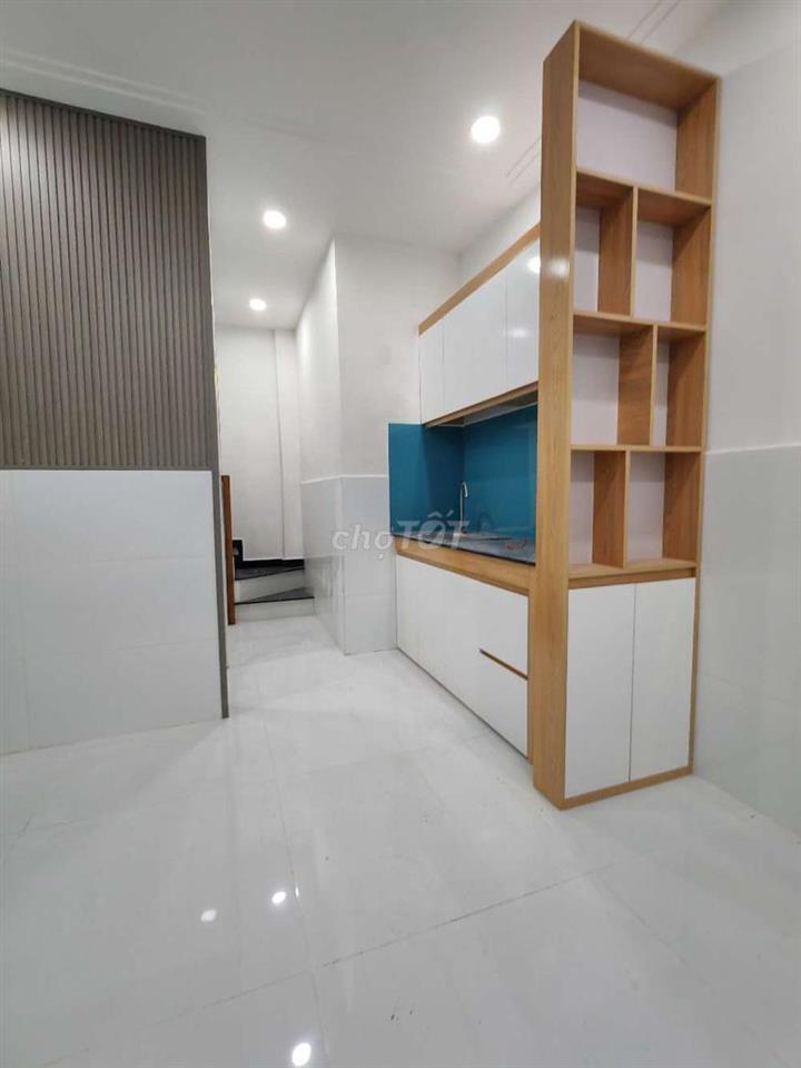 Nhà Tô Ký, 1 lầu 2PN, Full Nội thất. Chính chủ. Thổ cư. Đồng sở hữu