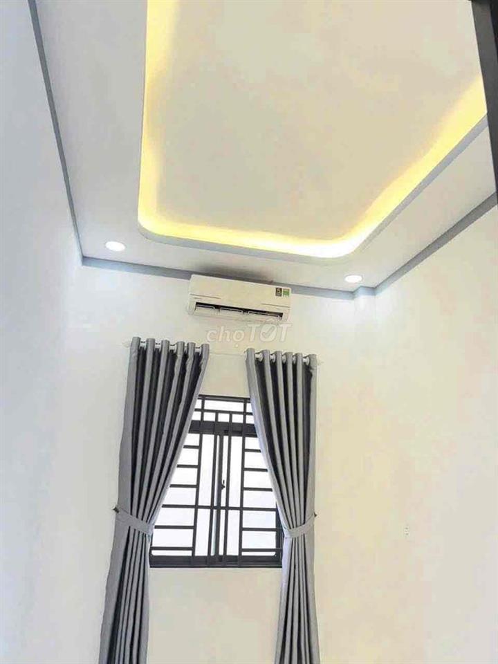 Cần bán nhà mặt tiền hẻm SC