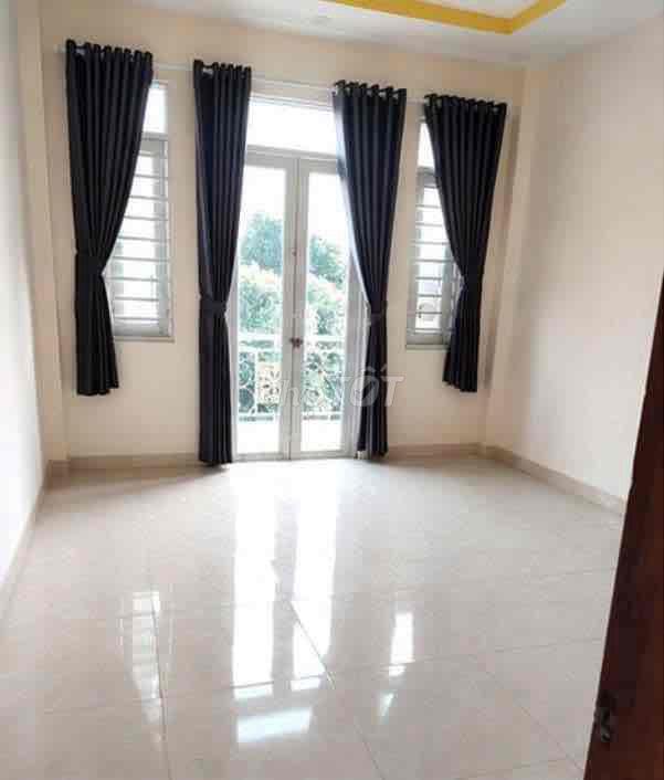 Nhà bán 54m2, hẻm nhựa xe hơi, 2 tầng, đường Dương Thị Mười, gần BV