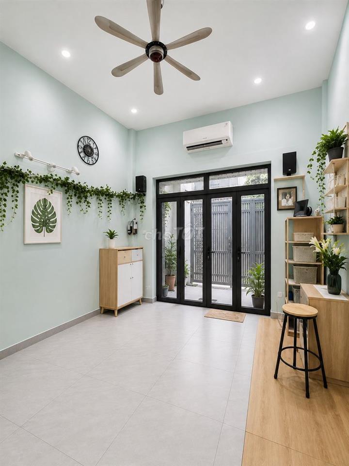 Bán nhà 56m2, đường Trương Thị Hoa, 1 lầu, SHR