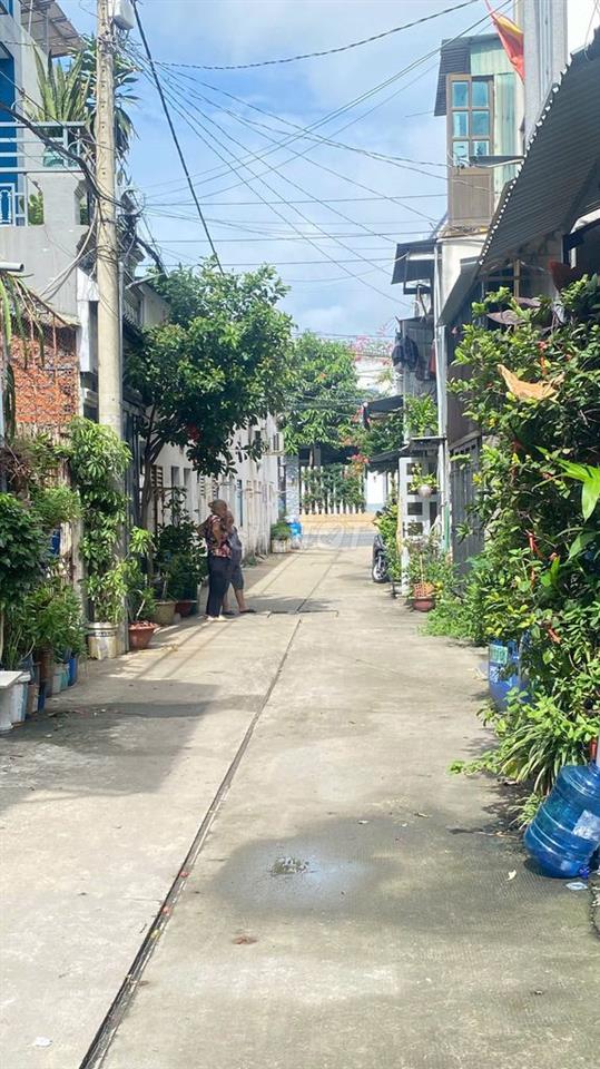 Bán nhà 56m2, đường Trương Thị Hoa, 1 lầu, SHR